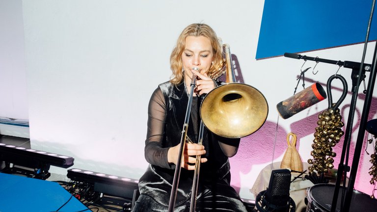 Maxine Troglauer - © Nekame Klasohm