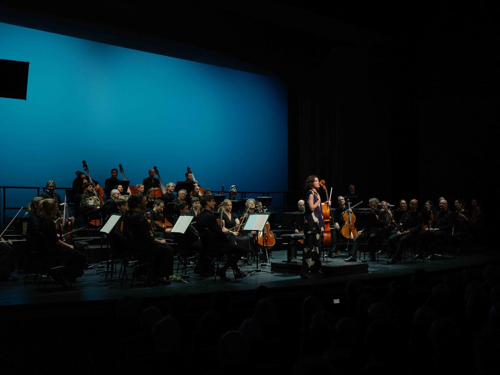 Anastasia Kobekina & Mahler Chamber Orchestra - © Nekame Klasohm