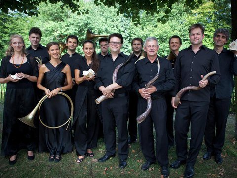 Die Möglichkeiten des Zuhörens mit der Compagnia di Punto