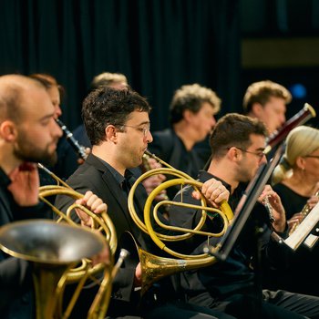Ensemble Resonanz im Atrium von Flick Gocke Schaumburg