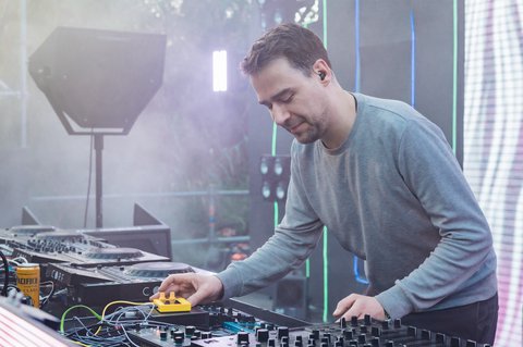 Stimming  © Bahidora