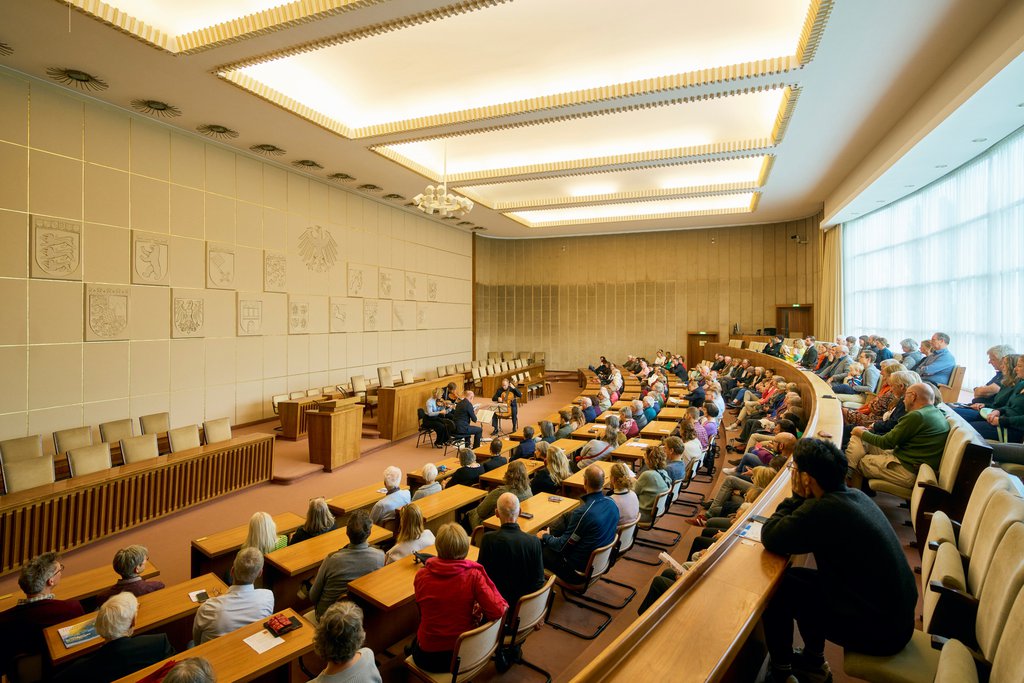 Das Mandelring Quartett im ehemaligen Plenarsaal des Bundesrates - © Sebastian Wolf