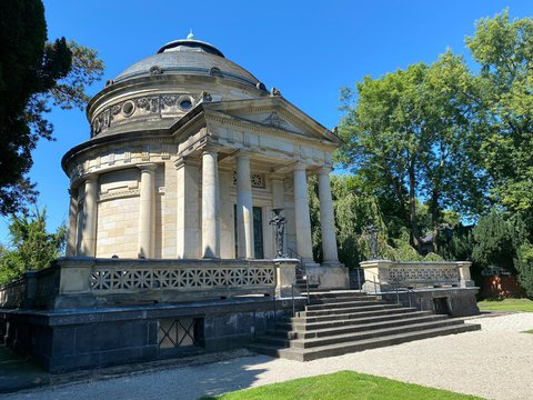 Mausoleum von Carstanjen ©Bürgerstiftung Rheinviertel