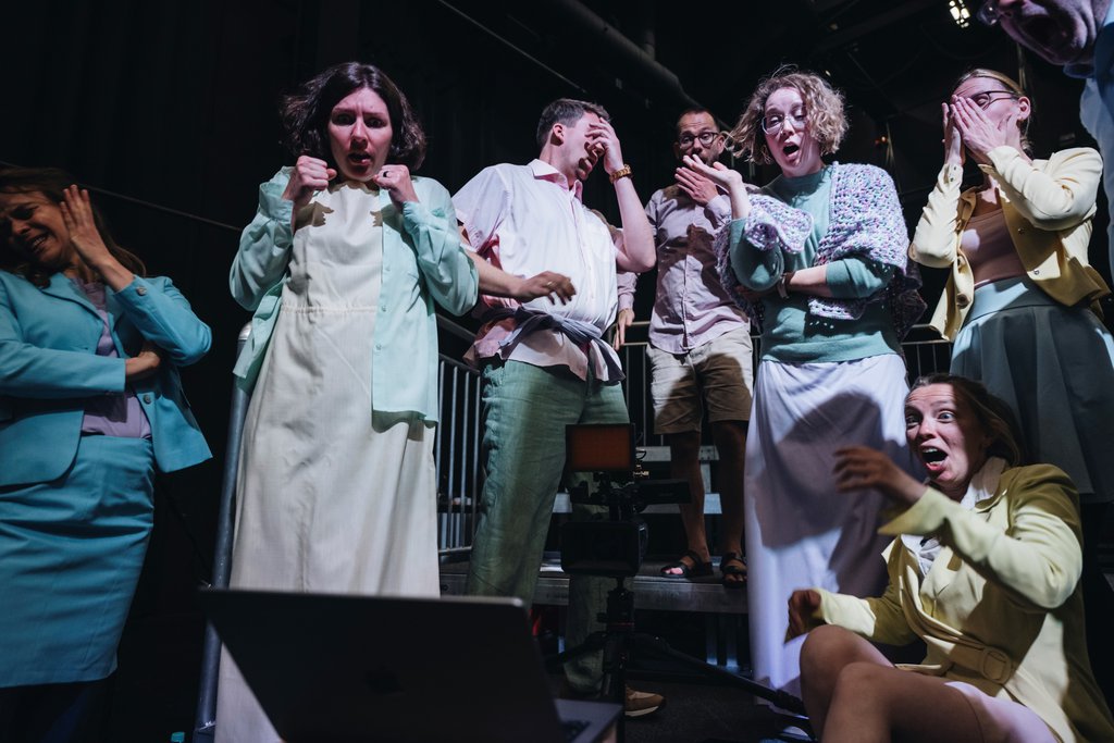 SatisfactionAction - © Nancy Jesse