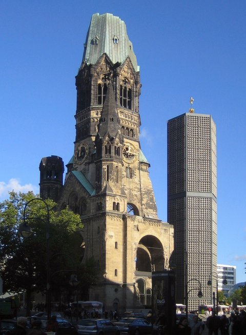 Kaiser-Wilhelm-Gedächtniskirche ©Manfred Brueckels, Public domain, via Wikimedia Commons