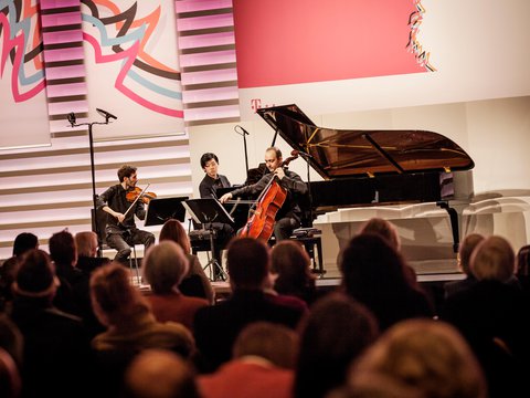 Chamber Music Finals
(3 Finalists)
with Beethoven Trio Bonn