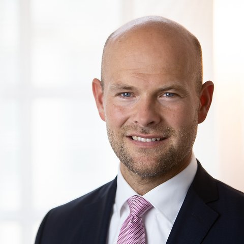 Deutsche Bank AG