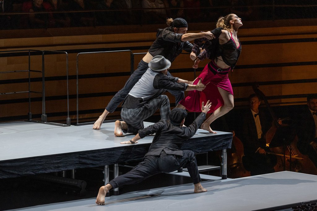 Eva Duda Dance Company: Der Wunderbare Mandarin - © Tamás Lékó