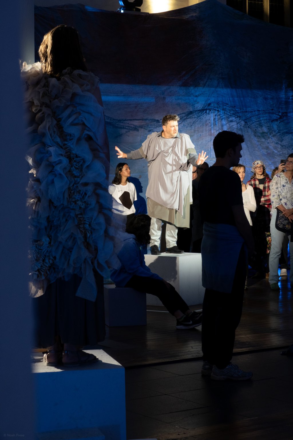 Echoes in Limbo - © Noah Frese