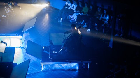 Jakob Nierenz: Speaking in Tongues