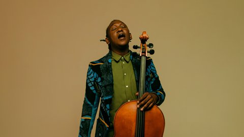 Abel Selaocoe  © Christina Ebenezer