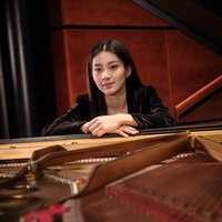 Zhouhui Shen